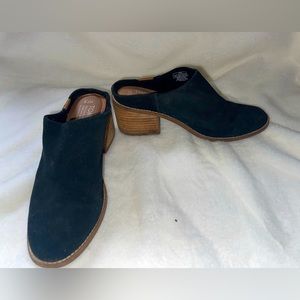 Toms Black Suede Mules